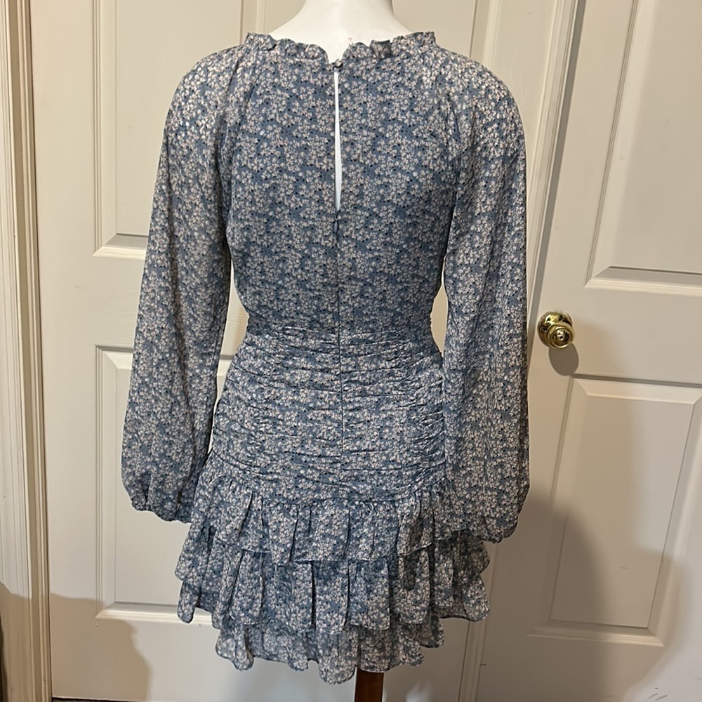 ASTR The Label Floral multi Blue Mini Dress. Small - Picture 6 of 12